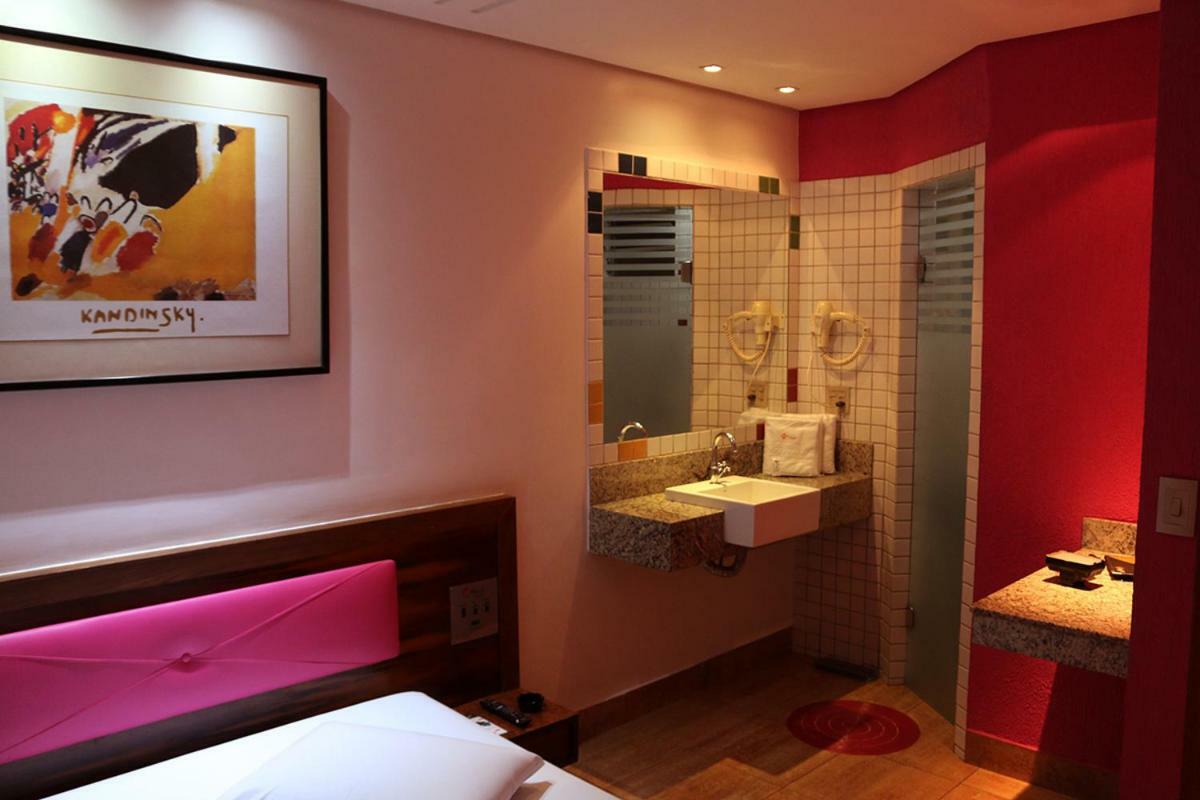 Auhe Motel (Adults Only) Betim Bagian luar foto