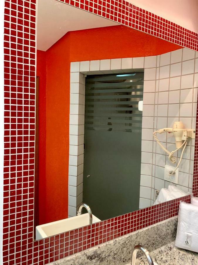 Auhe Motel (Adults Only) Betim Bagian luar foto